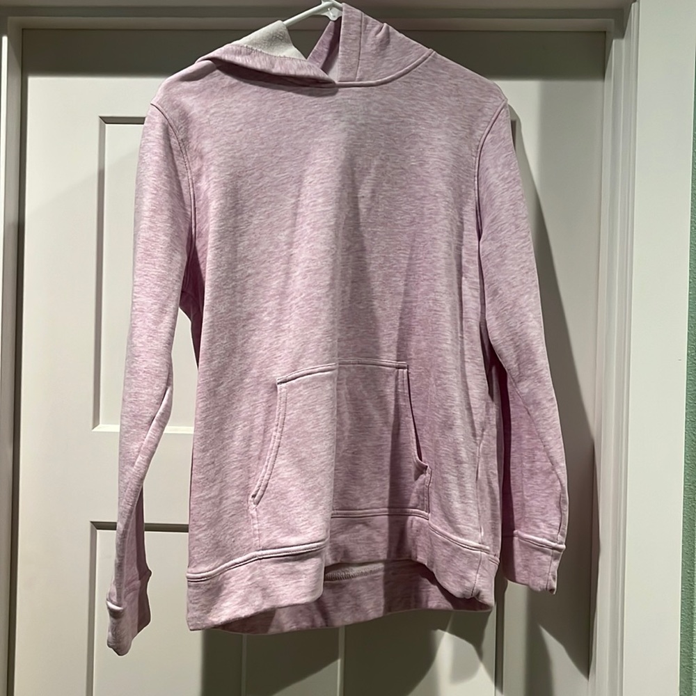 LIKE NEW 32 Degrees Sweatshirt. Size medium.